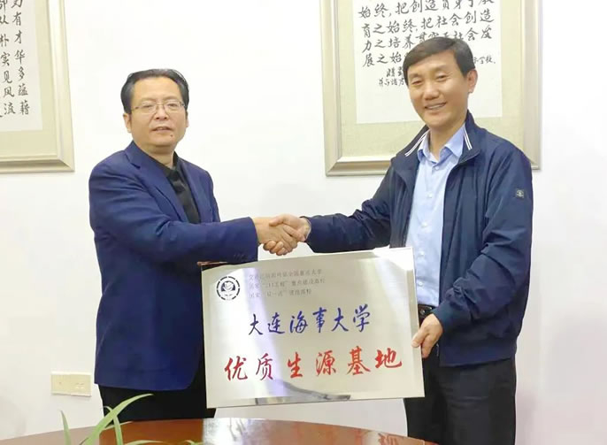 東辰教育半月談2021年第2期 | 學(xué)習與研讨相結合 德(dé)育與發展相契合