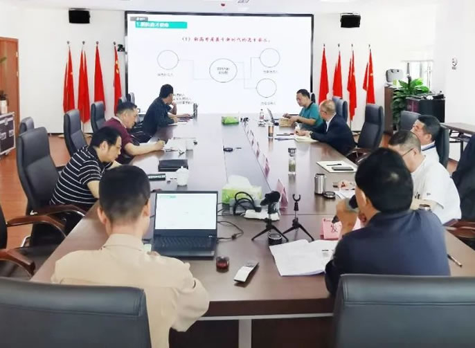 東辰教育五月學(xué)校管理(lǐ)例會｜以新(xīn)高考助推學(xué)校超越發展