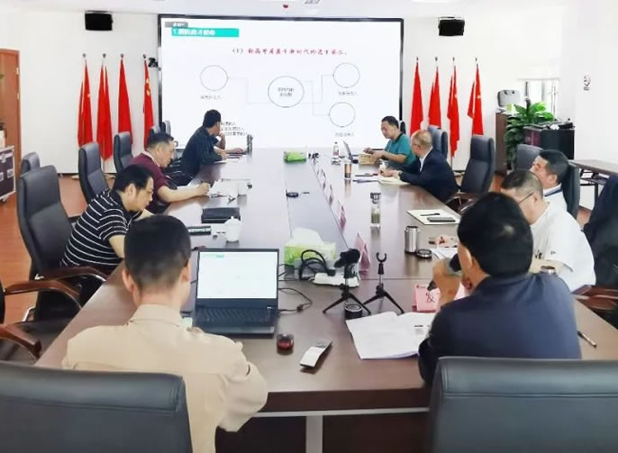 東辰教育五月學(xué)校管理(lǐ)例會｜以新(xīn)高考助推學(xué)校超越發展