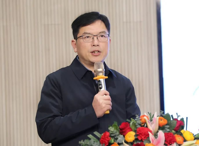 從新(xīn)課标到新(xīn)課堂 | 東辰教育集團“新(xīn)課堂建設”研讨會在成都東辰召開
